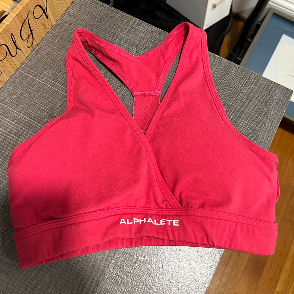 Alphalete bra
